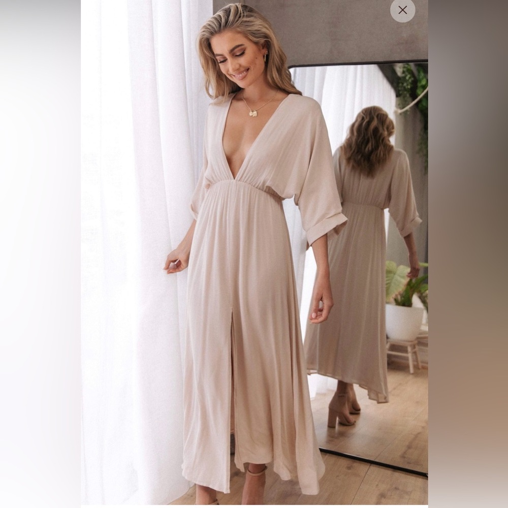 Girl and the Sun beige Maxi Dress - Picture 6 of 7